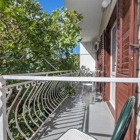 Zeljko Apartment Makarska