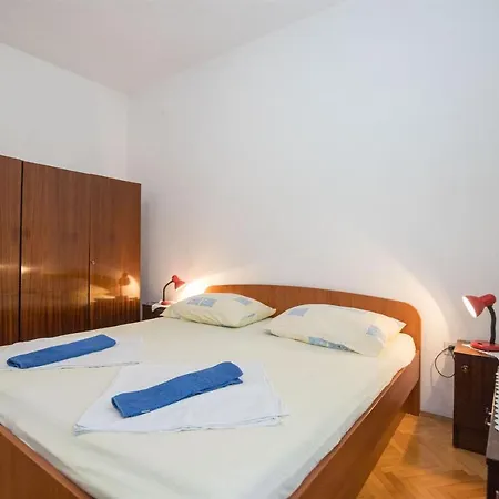 Zeljko Apartment