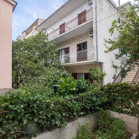 Apartment Zeljko *