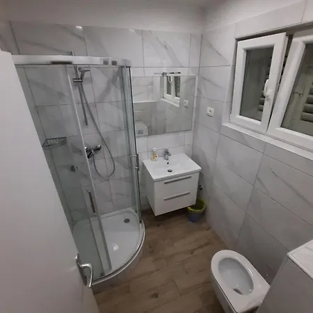 Lägenhet Zeljko Makarska